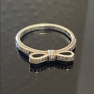 Pandora Classic Bow Ring